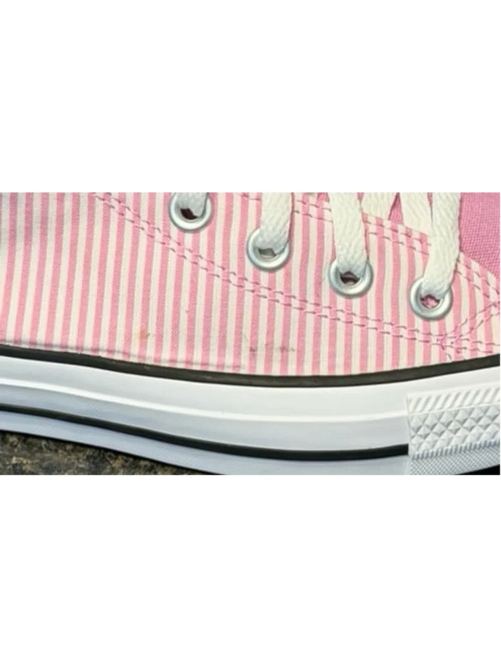 Converse Chuck Taylor All Star 'Pink Stripes' 166865C Sneakers